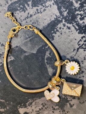 Goldfield -Tone Charm Bracelet – Hearts, Daisy & Envelo